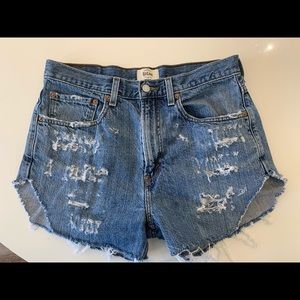 Levi jean shorts